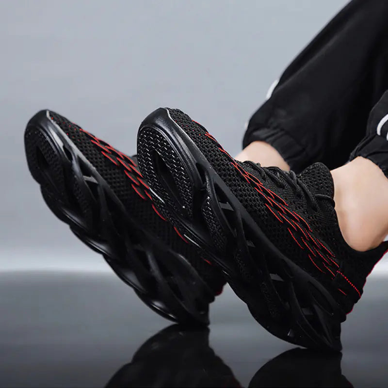 Men’s Lightweight Trainers