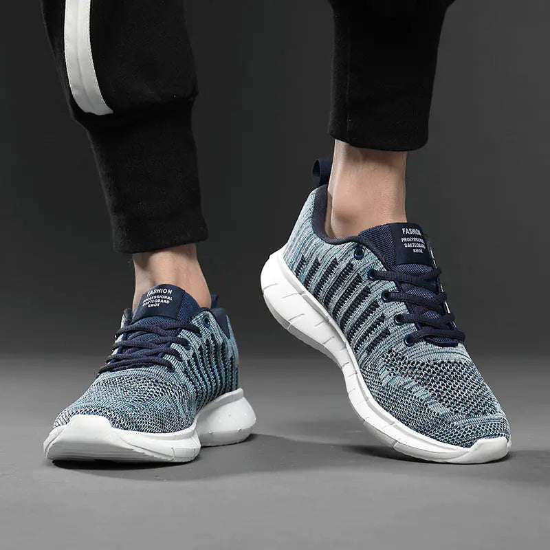 StrideMax Lightweight Trainers